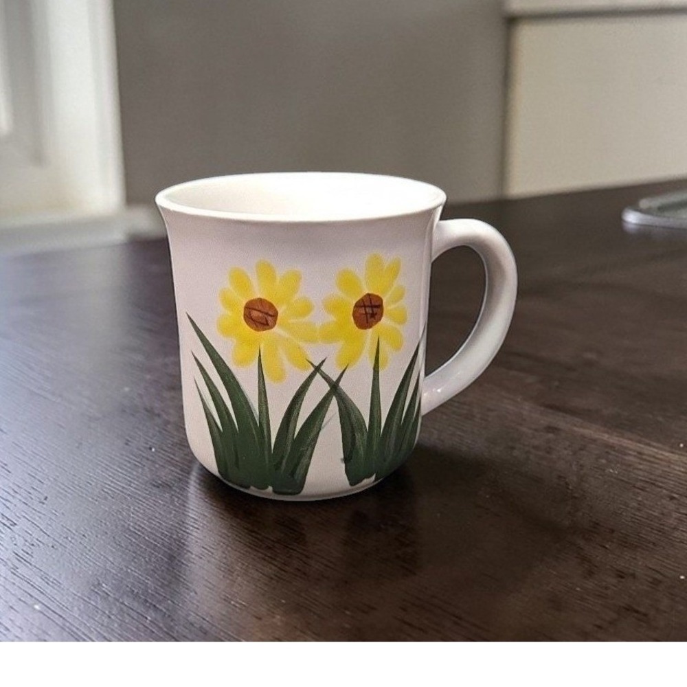 Sunflower Retro Ceramic Mug, Mid Century Coffee Cup, Yellow Floral Kitchen Decor